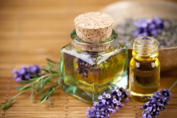 aceite-lavanda-taller-cosmética-natural